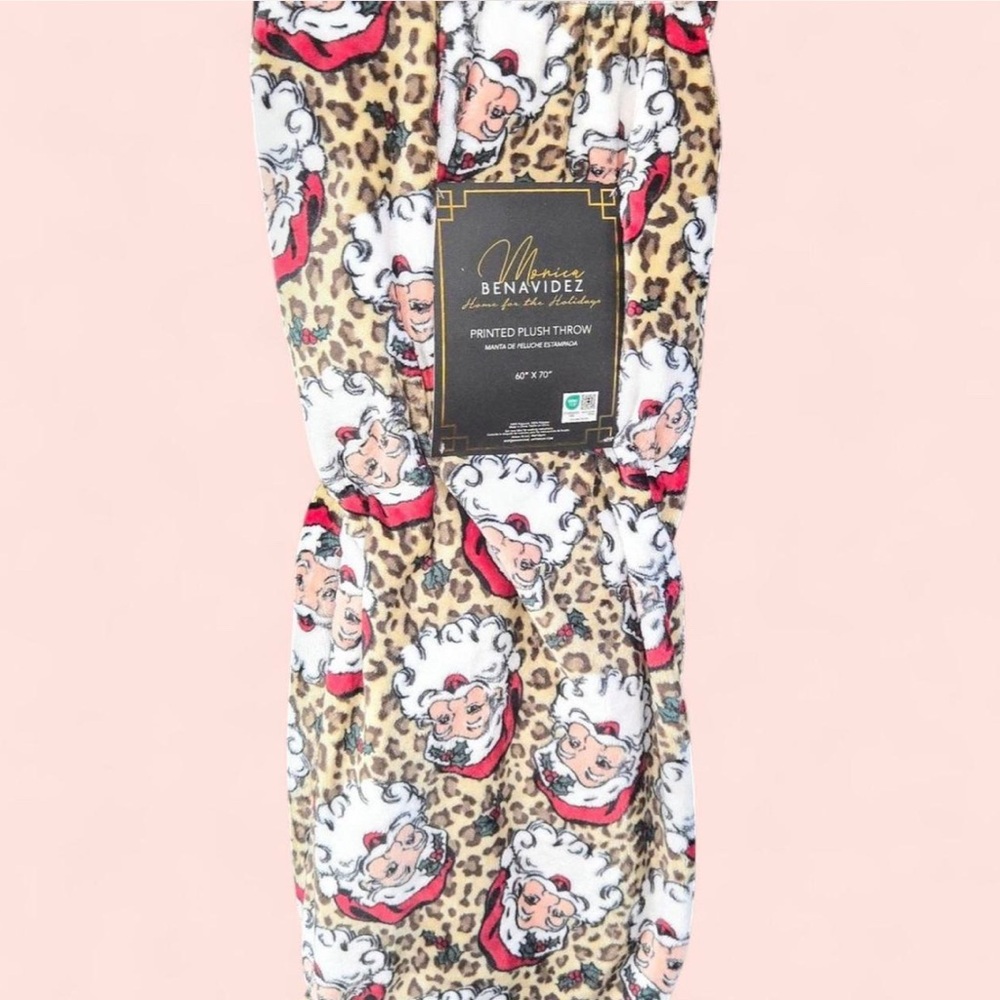 Leopard print Santa Claus blanket